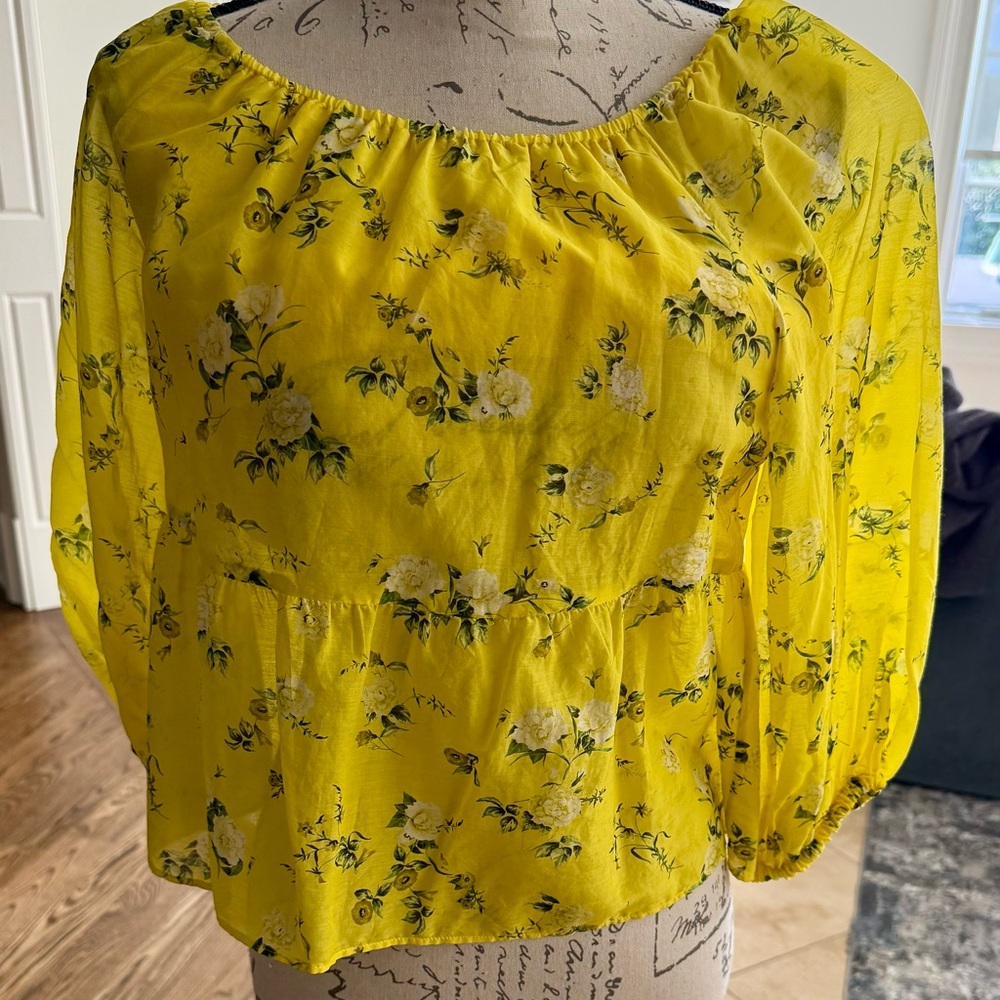 Alice + Olivia Yellow Floral Peasant Blouse